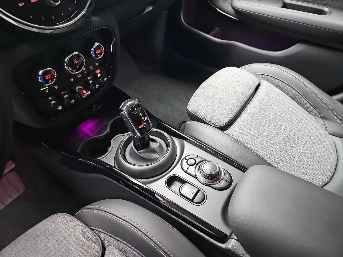 MINI COOPER S CLUBMAN LED KLIMAAUTO WINTER PDC DAB AHK LM17