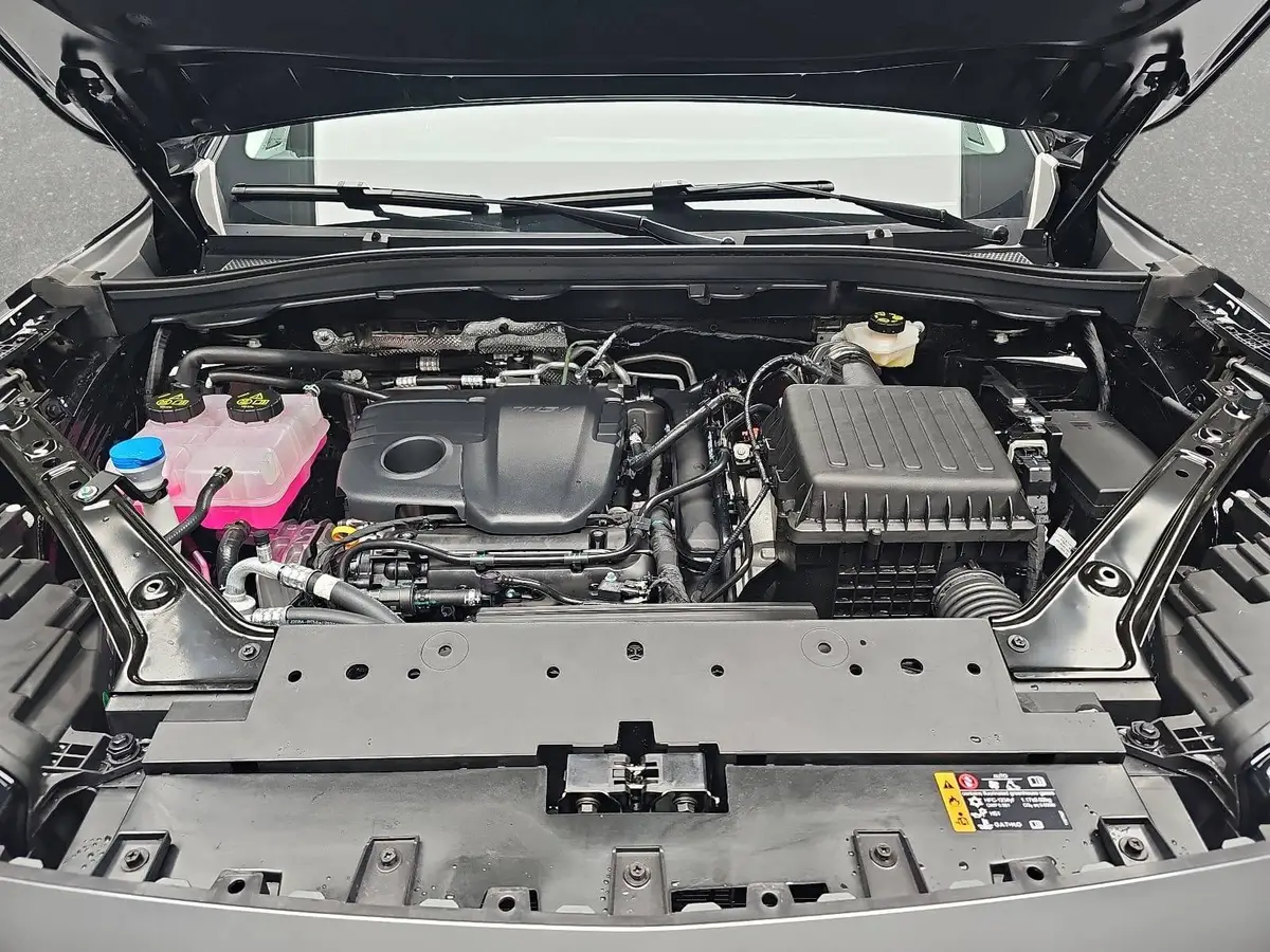 MG S9 PLUG-IN-HYBRID MY26 PREMIUM