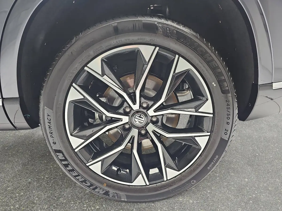 MG S9 PLUG-IN-HYBRID MY26 PREMIUM