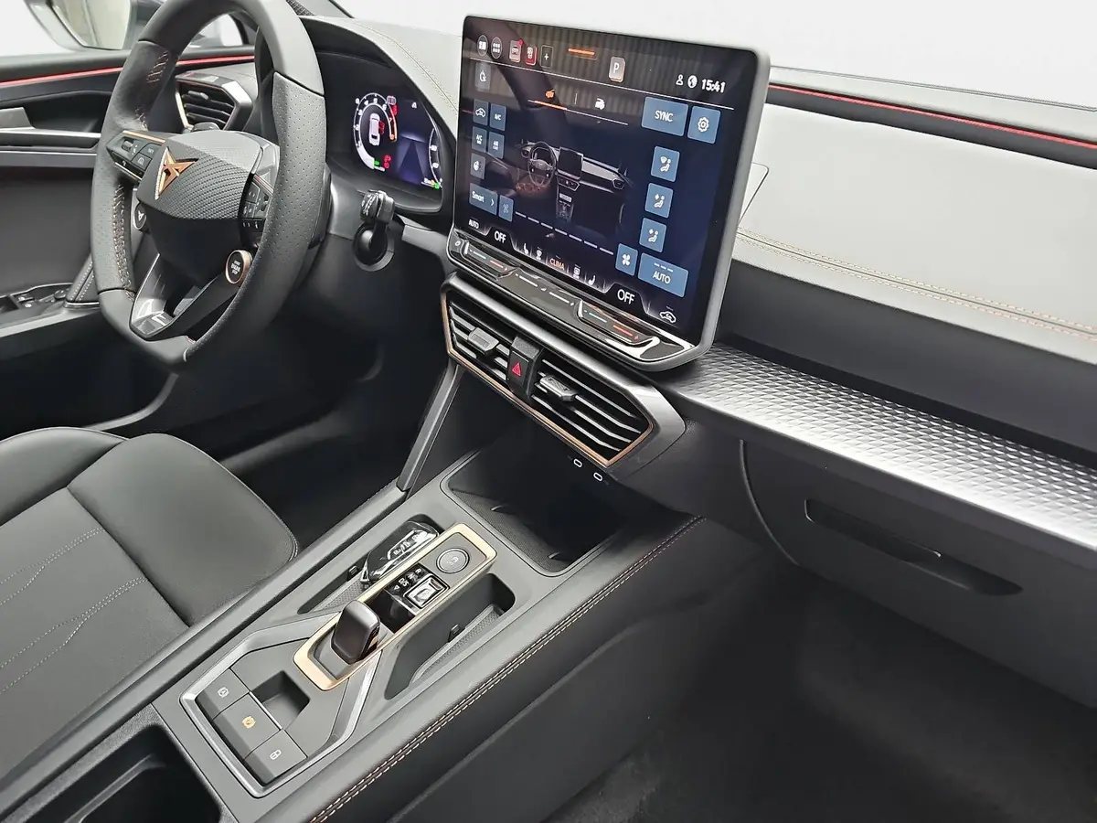 CUPRA LEON ST 1.5 ETSI DSG LED KLIMAAUTO ACC FULL-LINK EL.HECKKL