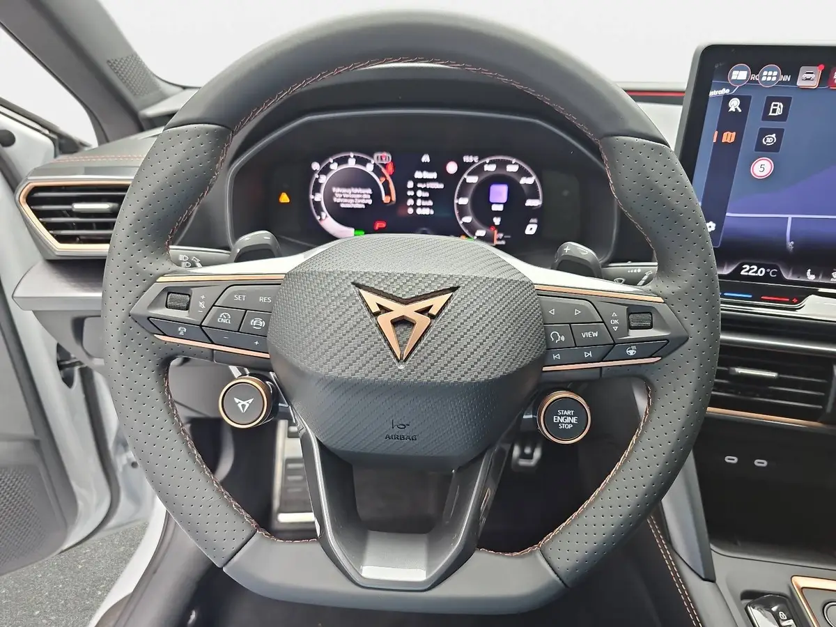 CUPRA LEON ST 1.5 ETSI DSG NAVI LED KLIMAAUTO ACC FULL-LINK KAME