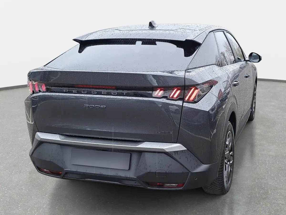 PEUGEOT 3008 1.2 HYBRID 145 E-DSC6 ALLURE LED DAB WINTER AHK LM