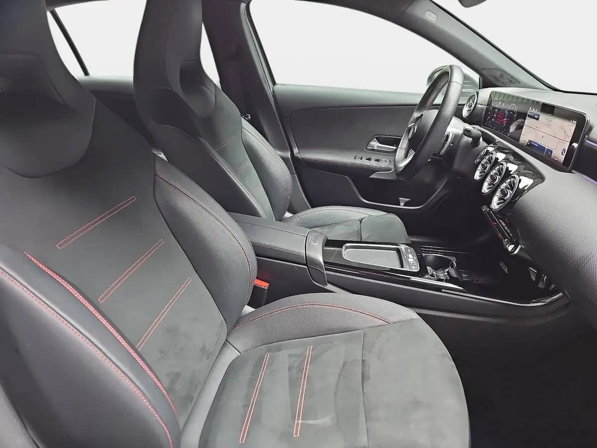 MERCEDES-BENZ A 180 DCT AMG LINE NAVI LED MBUX WINTER KAMERA LM18