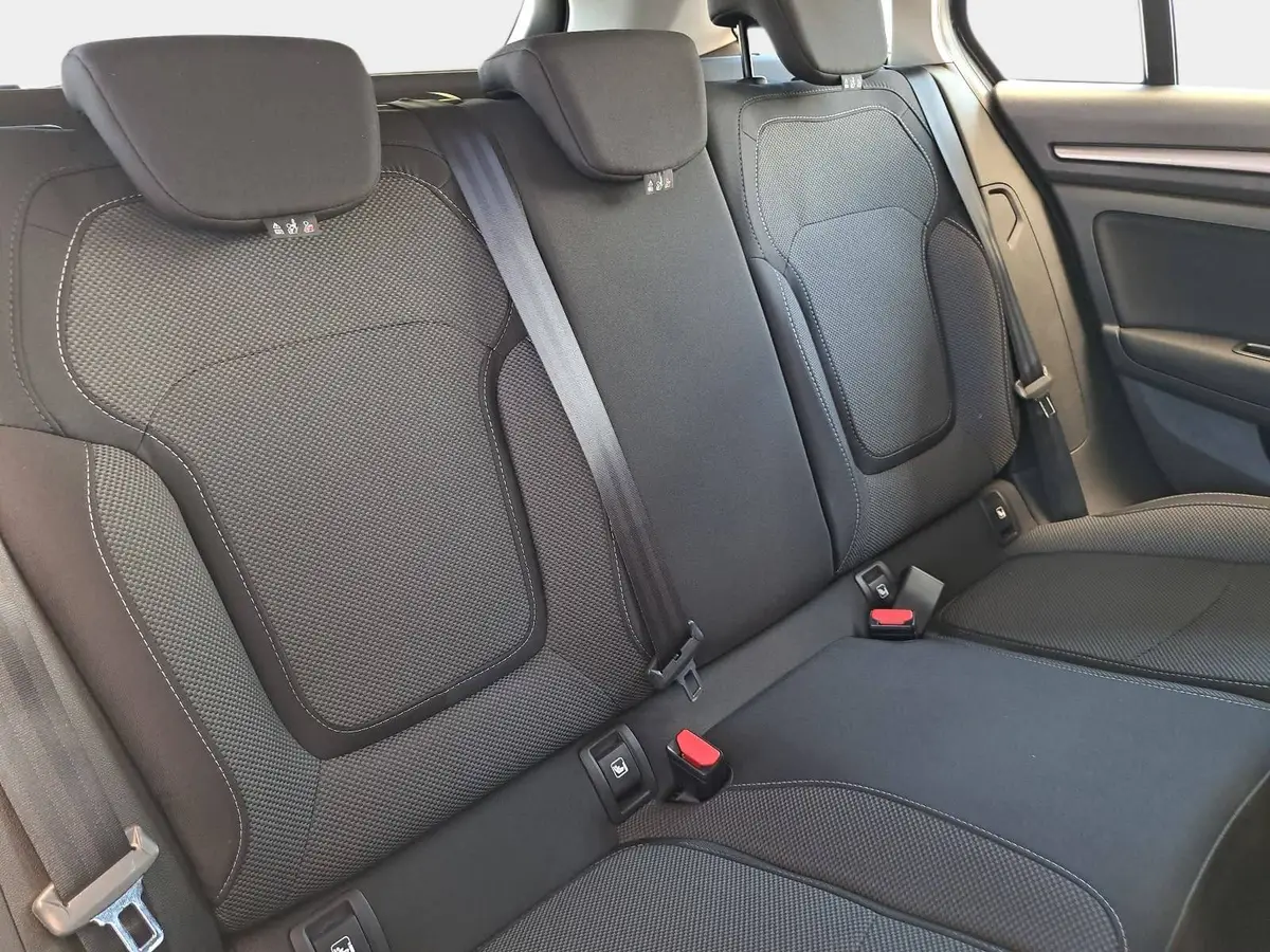 RENAULT MEGANE 1.5 BLUE DCI 115 GRANDTOUR GRA DAB