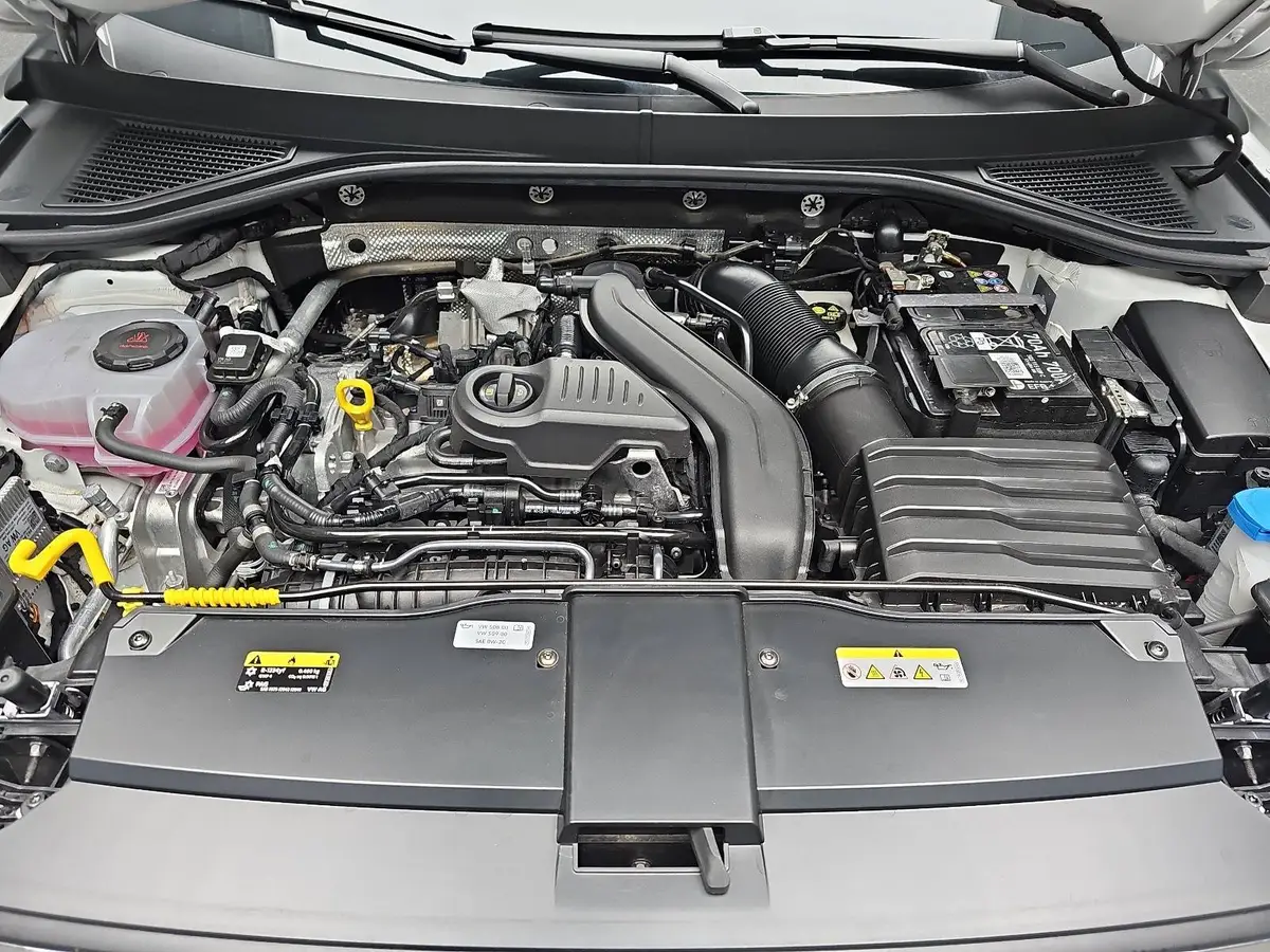 VW T-ROC 1.5 TSI DSG GOAL NAVI LED KLIMAAUTO ACC KAMERA AHK