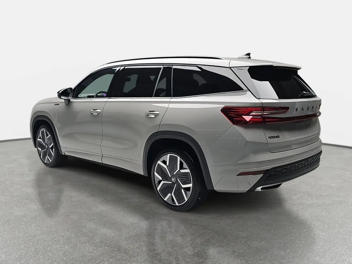 SKODA KODIAQ 1.5 TSI DSG SPORTLINE NAVI LED ACC WINTER 7-S KAME