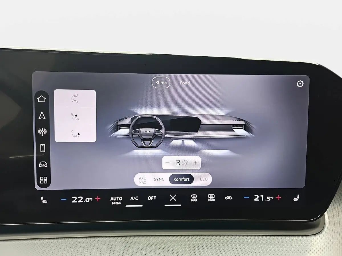 AUDI Q3 TFSI S-TRONIC S-LINE NAVI LED-PLUS ACC BLACK-STYLE