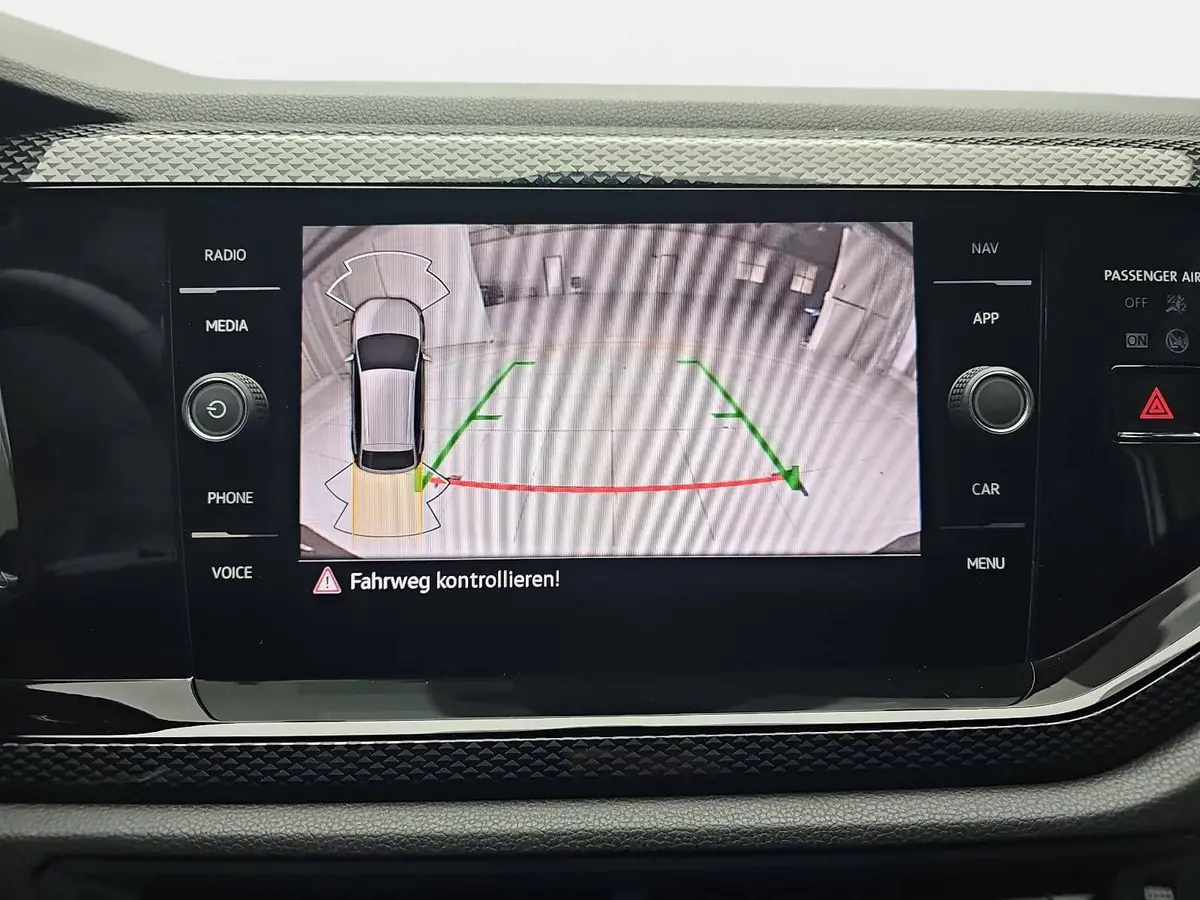 VW TAIGO 1.0 TSI DSG LIFE NAVI LED ACC SITZHEIZUNG PDC KAME