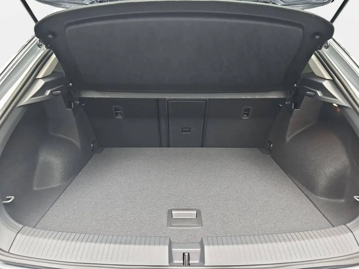 VW T-ROC 1.5 TSI DSG LIFE LED WINTER AHK