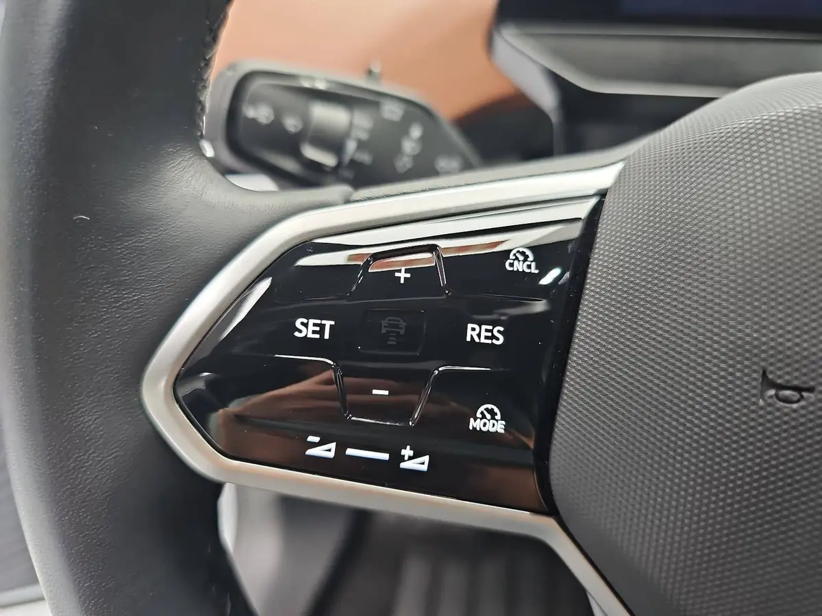 VW ID.4 52 KWH PERFORMANCE NAVI LED