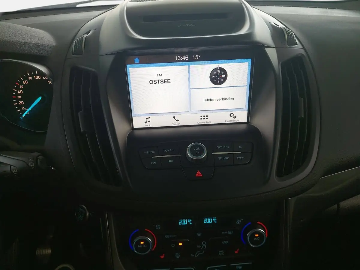FORD KUGA 1.5 ECOBOOST TITANIUM 4X2 STANDHEIZ KAMERA 8FACH