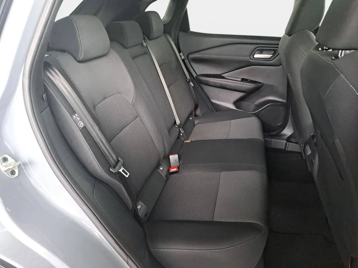 NISSAN QASHQAI 1.3 DIG-T XTRONIC N-CONNECTA PANORAMA