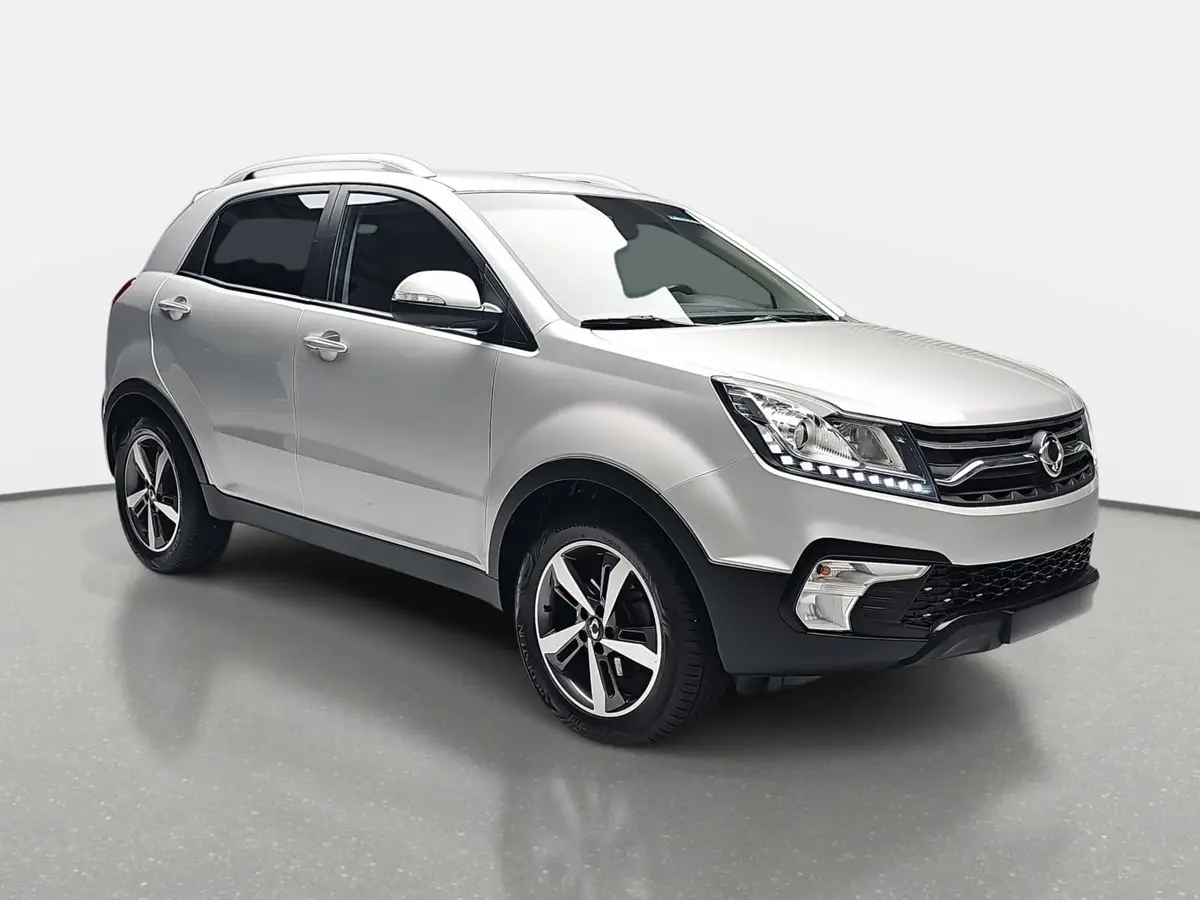 SSANGYONG KORANDO 2.2 SAPPHIRE 4X2 GRA WINTER LM