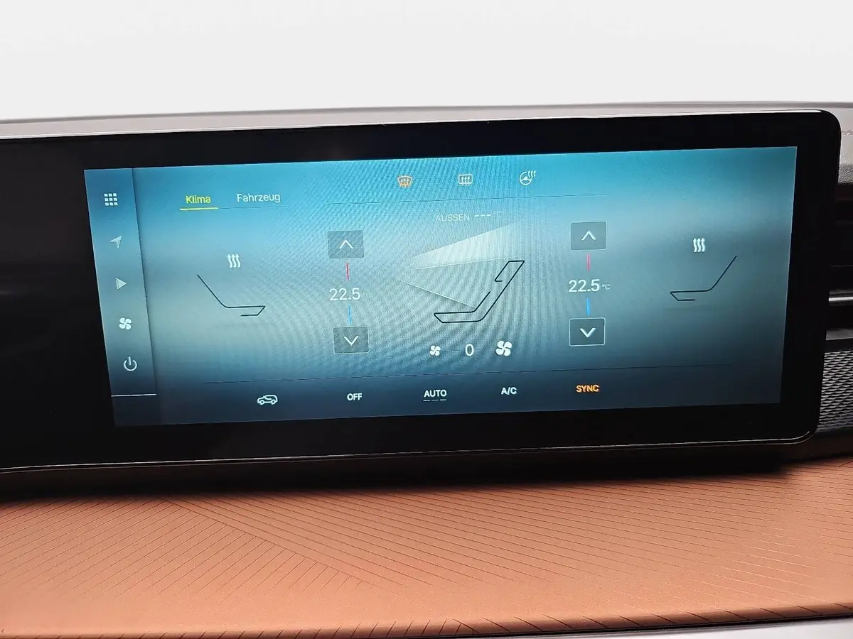 KGM TORRES 1.5 T-GDI 4WD ESSENTIAL AUTOMATIK