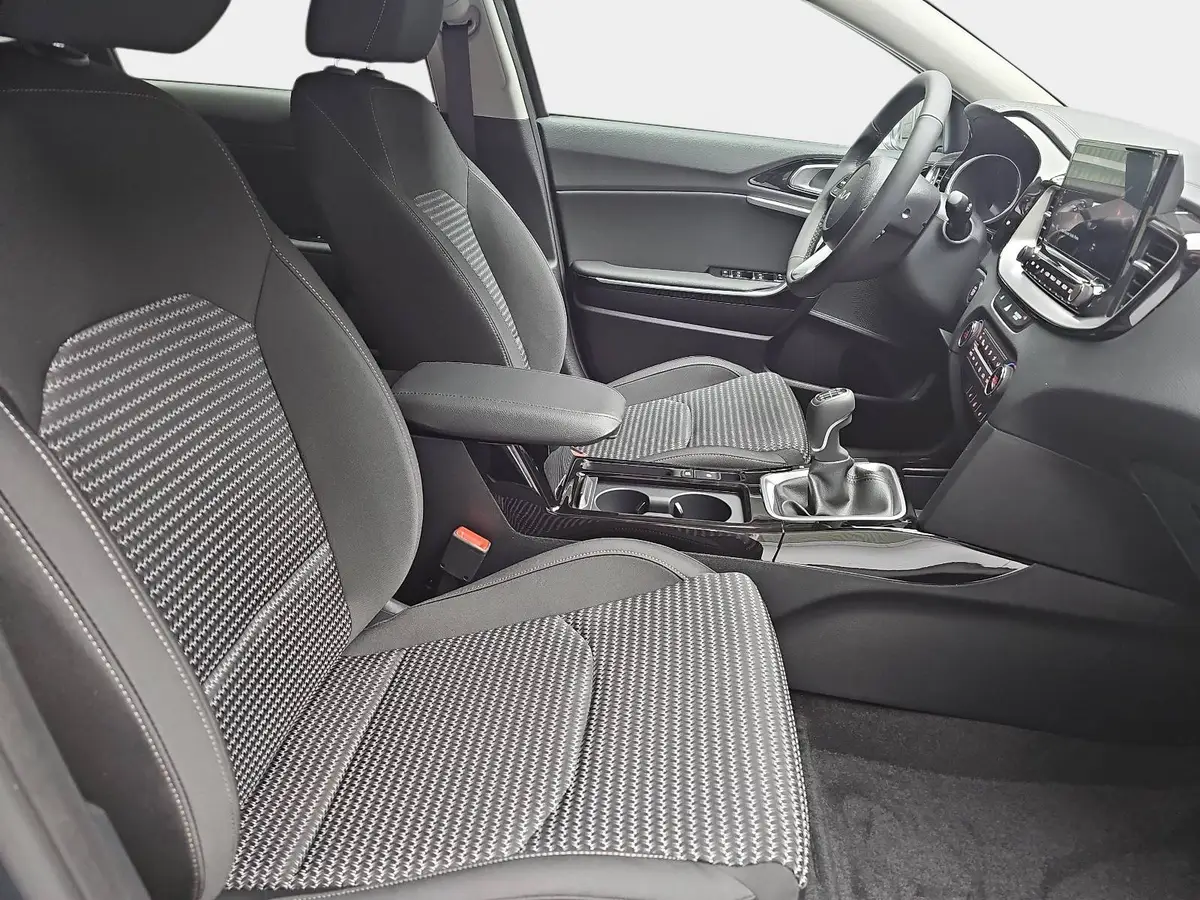 KIA CEED SW 1.0 T-GDI ULTIMATE EDITION STYLE