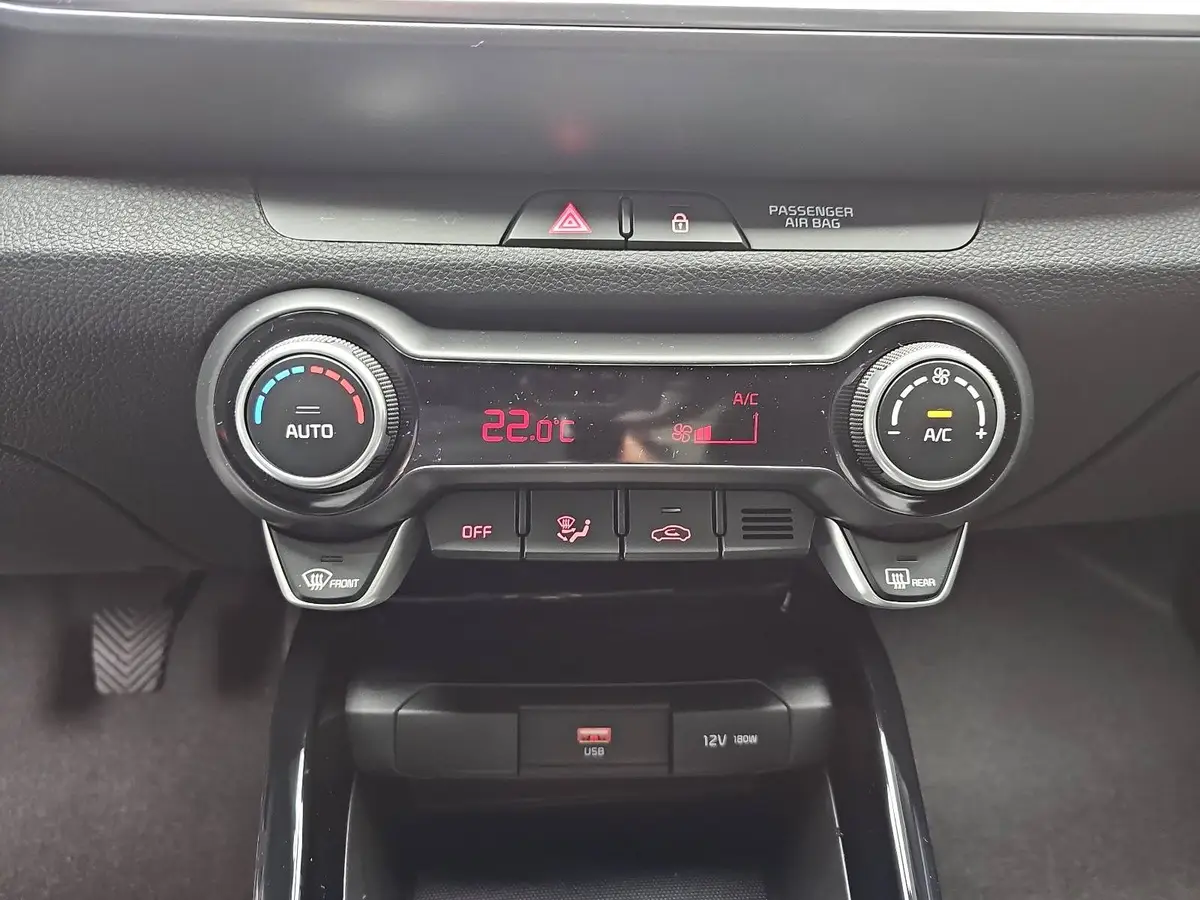 KIA STONIC 1.0 T-GDI 100 VISION LED SITZH. NAVI
