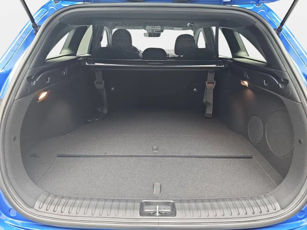 KIA CEED SW 1.5 T-GDI DCT7 GT-LINE