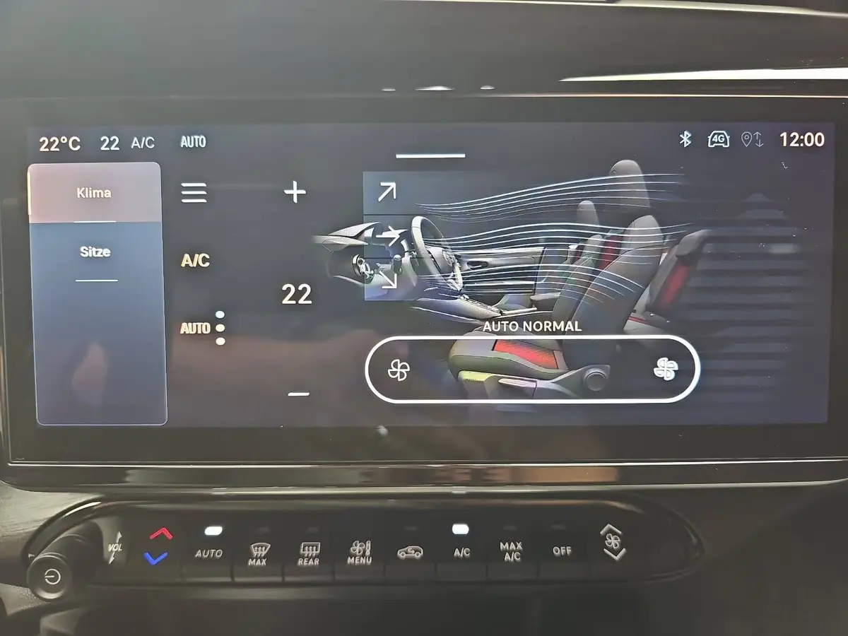 ALFA ROMEO JUNIOR IBRIDA 1.2 VGT 48V-HYBRID 21KW TI TECHNOLOGIE PAKET 18 ZOLL LM