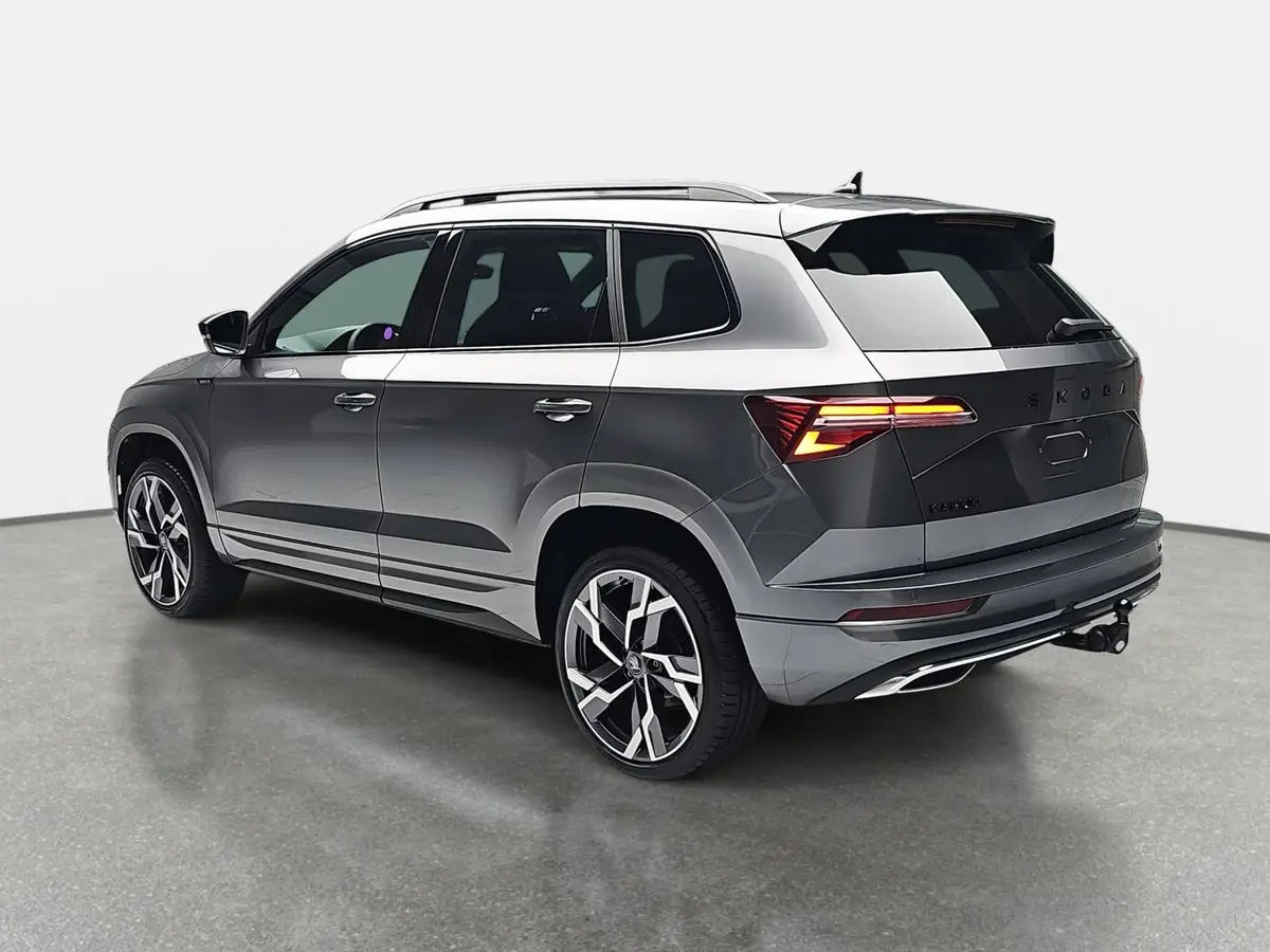 SKODA KAROQ 1.5 TSI DSG SPORTLINE NAVI LED PANO ACC WINTER KAM