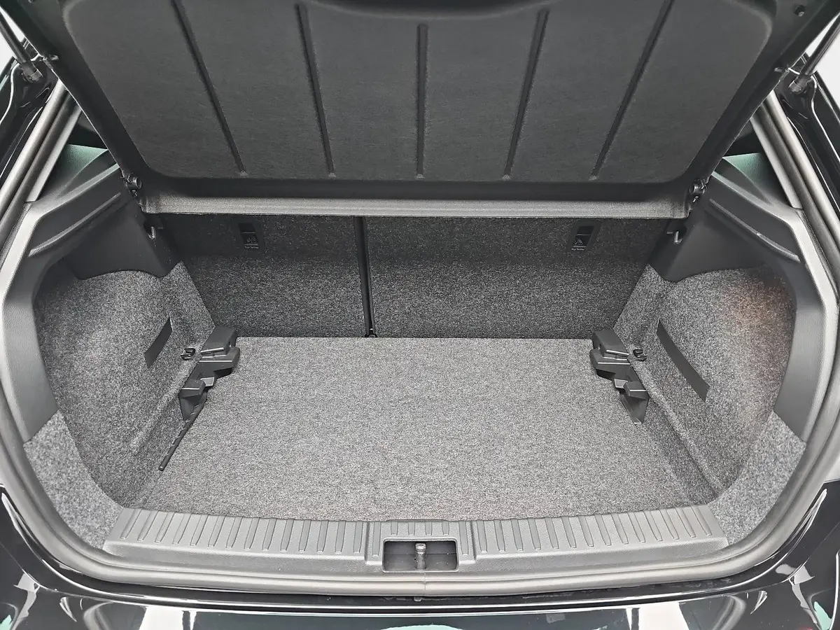 SEAT IBIZA 1.0 TSI DSG FR LED DAB KLIMAAUTO WINTER SICHT KAME