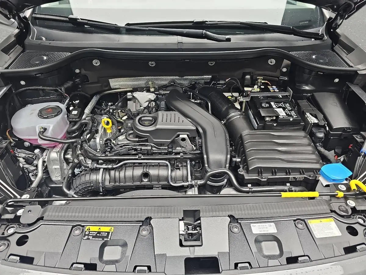 CUPRA ATECA 1.5 TSI DSG NAVI LED PANO P-ASSIST MEMORY KAMERA 