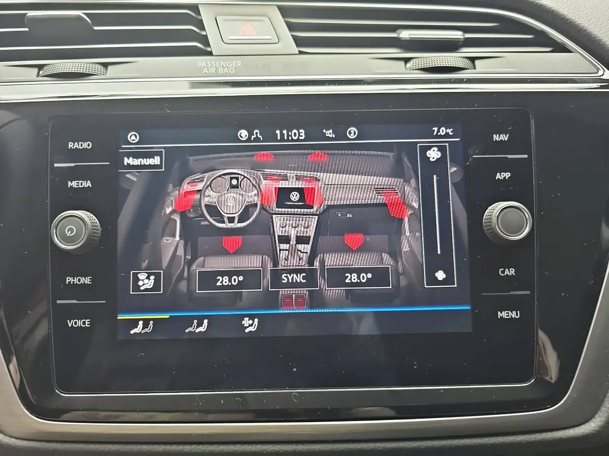 VW TOURAN 1.5 TSI DSG COMFORTLINE NAVI LED ACC SPUR WINTER 7