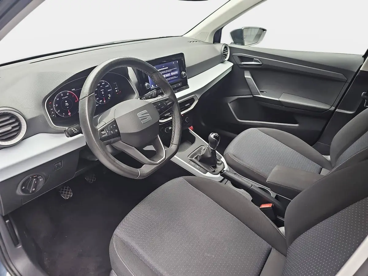 SEAT ARONA 1.0 TSI STYLE LED KLIMAAUTO PDC