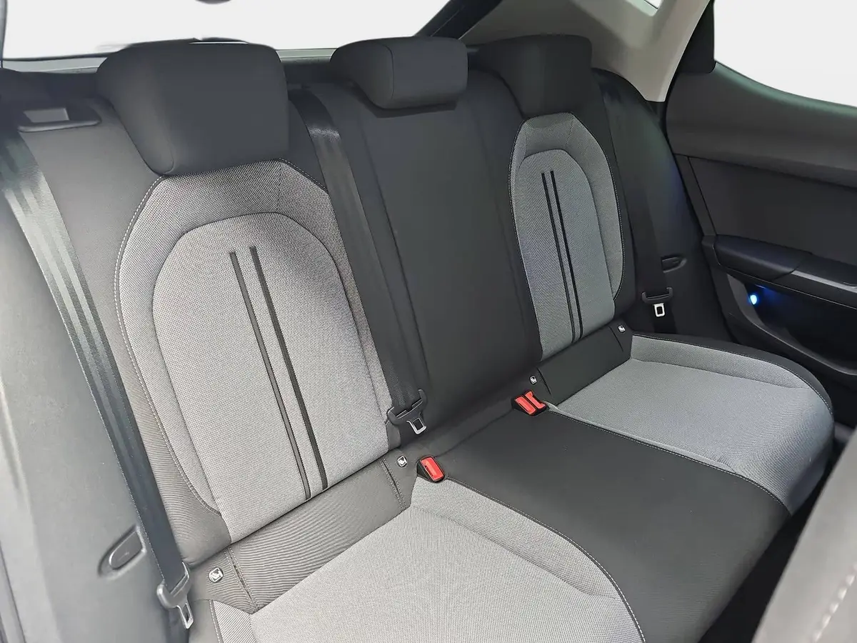 SEAT LEON 1.5 TSI STYLE NAVI LED KAMERA