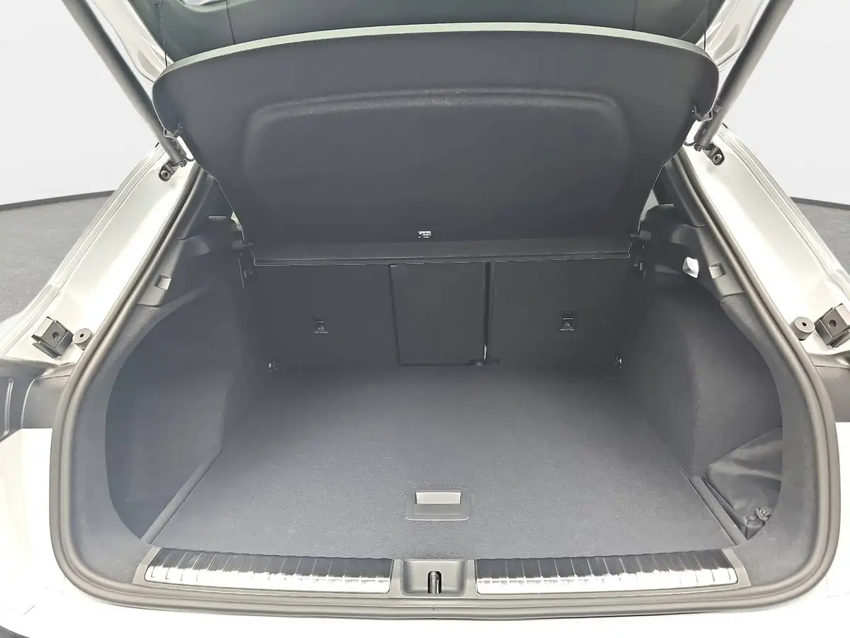 AUDI Q3 TDI S-TRONIC S-LINE NAVI LED-PLUS PANO