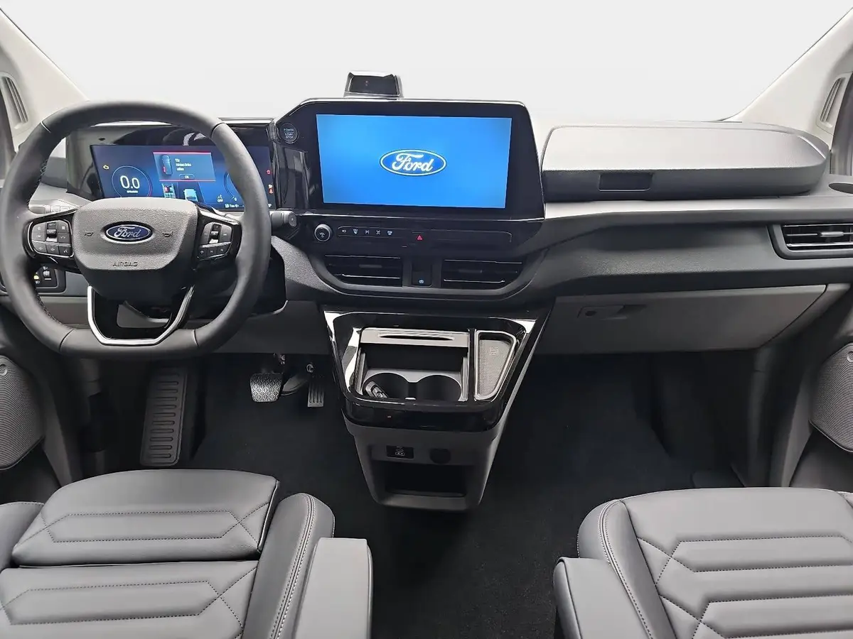 FORD TOURNEO CUSTOM 2.0 ECOBLUE AUTO. L1 TITANIUM X NAVI LED AHK