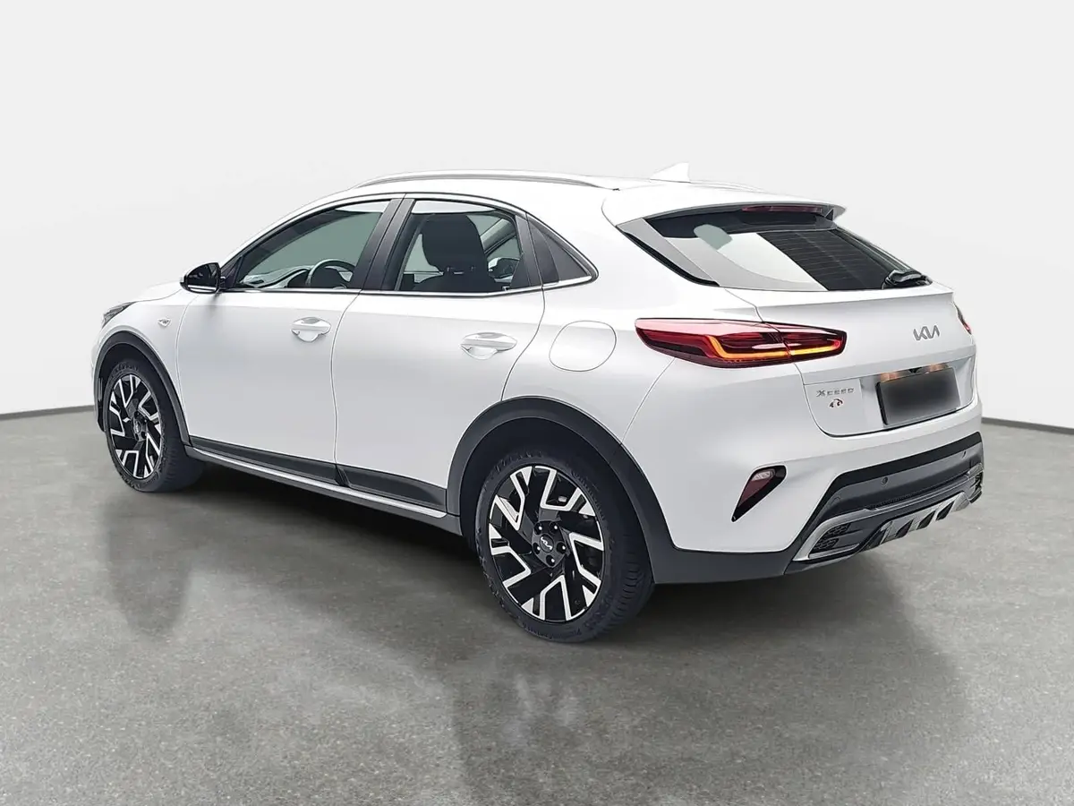 KIA XCEED 1.0 T-GDI VISION KOMFORT LED