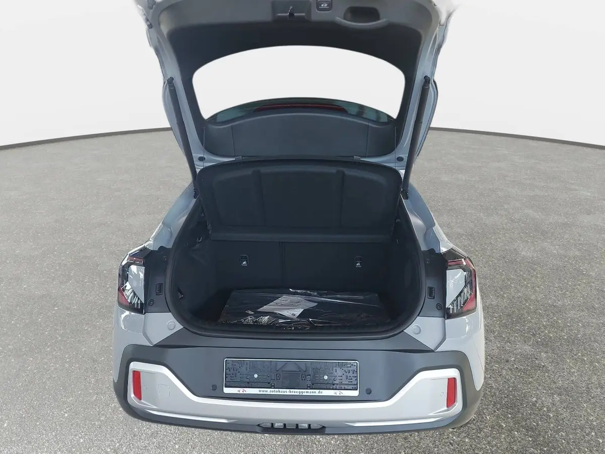 KIA XCEED 1.6 T-GDI 180 DCT SPIRIT MJ27 SOUND SITZ ADVANCED