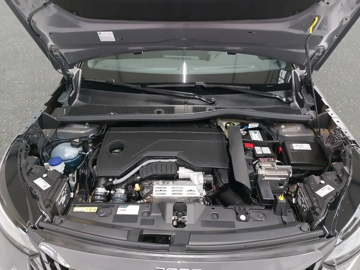 PEUGEOT 2008 1.2 HYBRID 145 E-DSC6 GT-LINE 2-WD LED KLIMAAUTO K