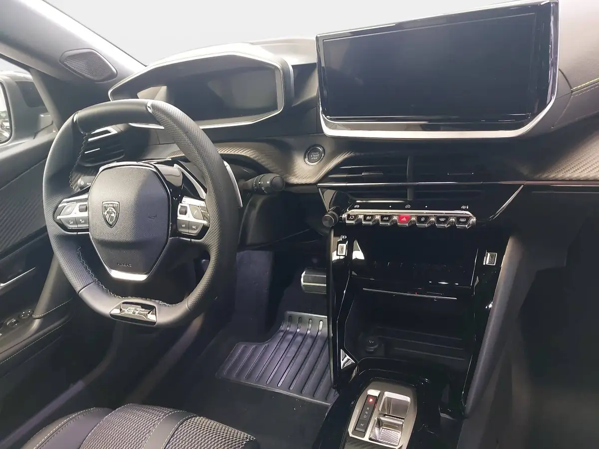 PEUGEOT 2008 1.2 HYBRID 145 E-DSC6 GT-LINE 2-WD LED KLIMAAUTO K