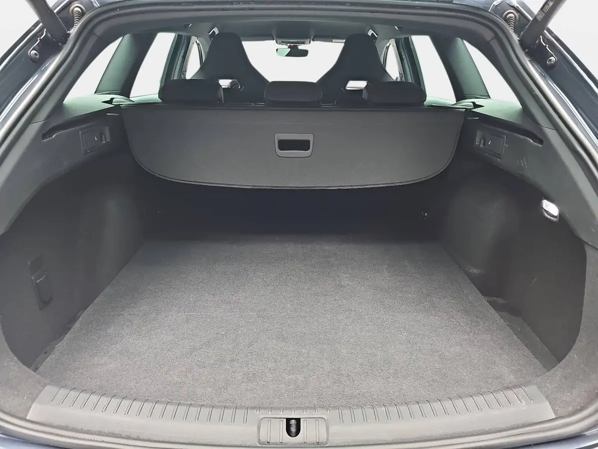 CUPRA LEON ST 1.4 E-HYBRID DSG MATRIX ACC DCC
