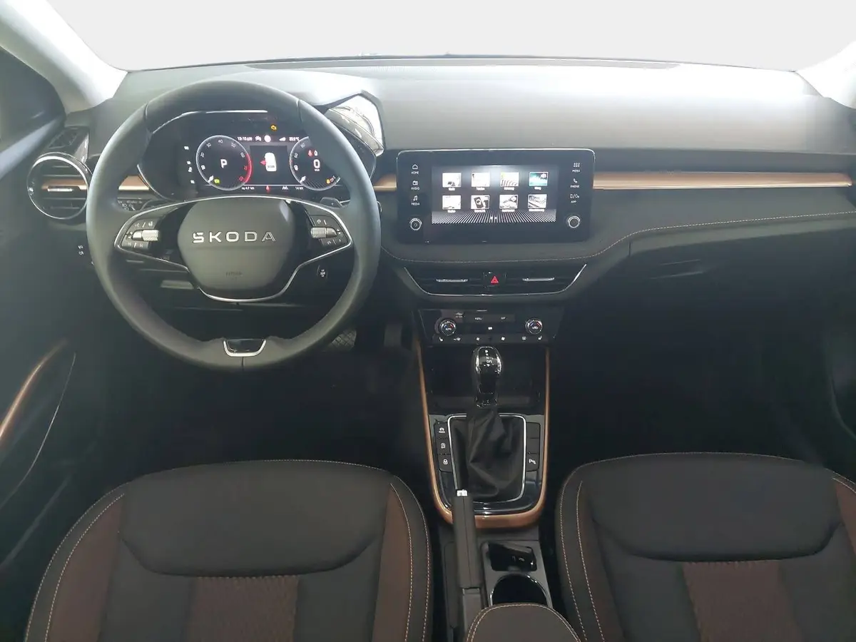 SKODA FABIA 1.0 TSI DSG 130 JAHRE PREMIUM LED KAMERA LM16