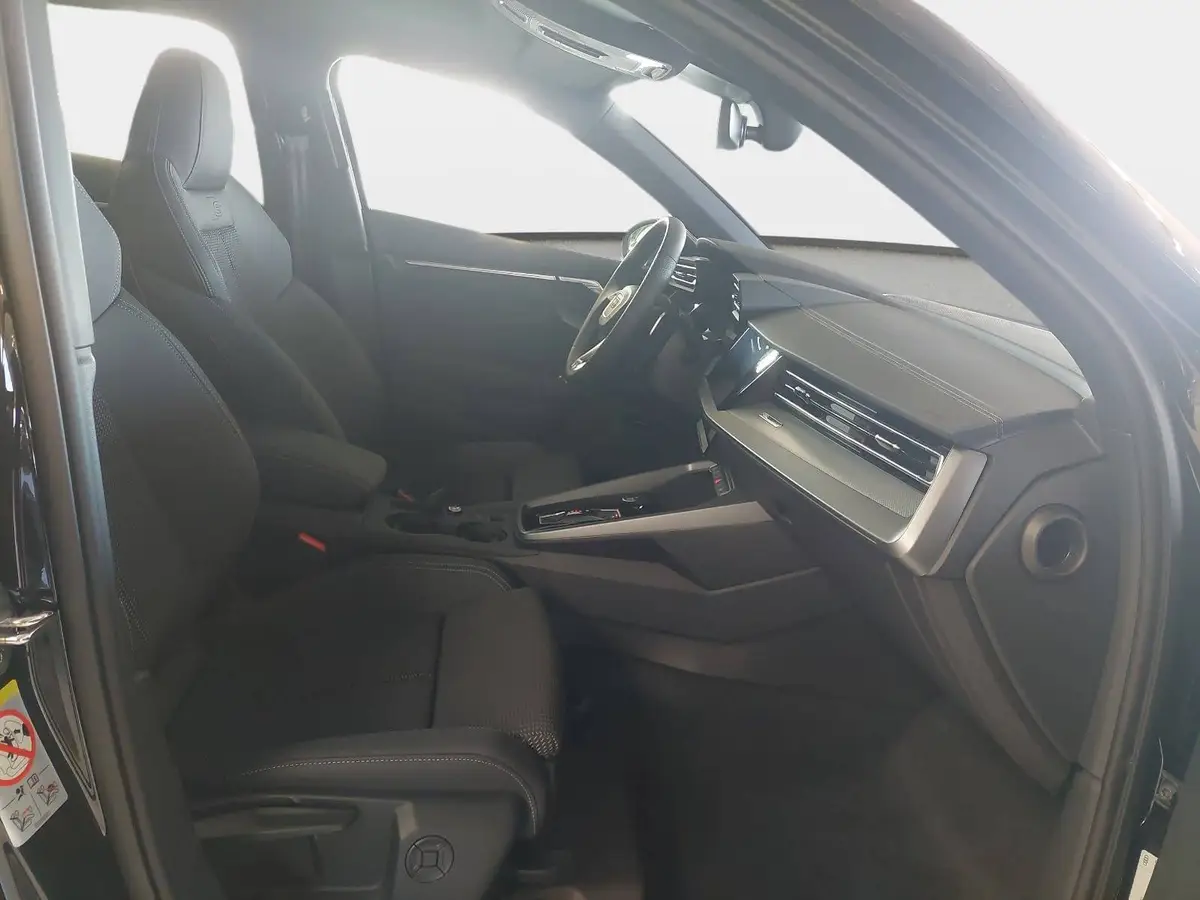 AUDI A3 35 TFSI DSG SPORTBACK S LINE NAVI LED KAMERA LM18