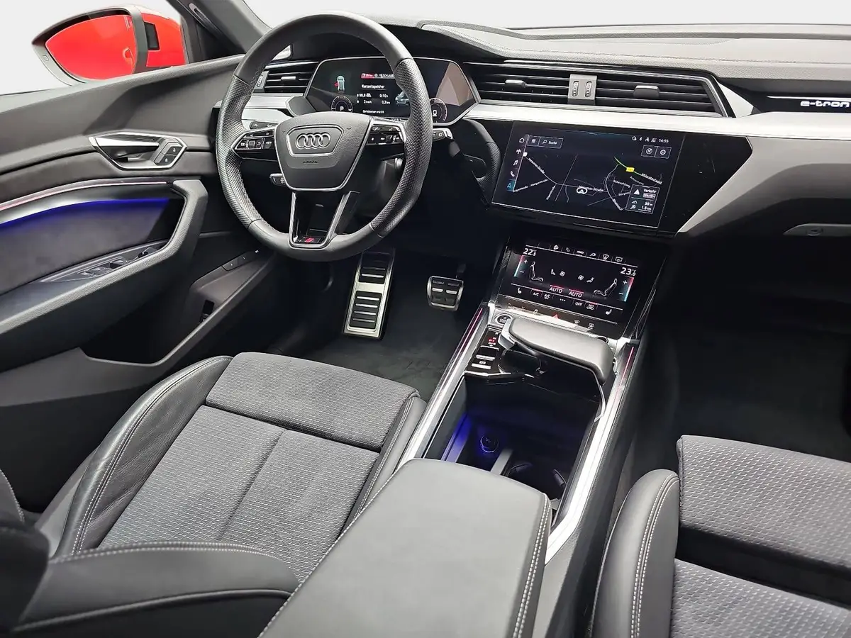 AUDI Q8 E-TRON 50 QUATTRO ADVANCED NAVI LED LM20
