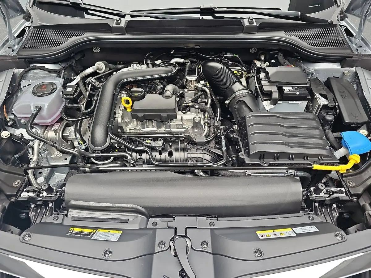 SKODA KAMIQ 1.0 TSI DSG CLASSIC LED KAMERA LM