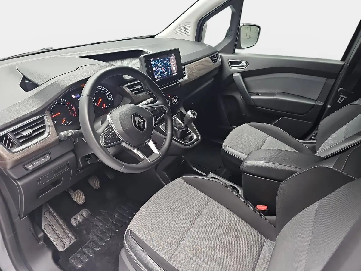 RENAULT KANGOO 1.3 TCE 130 INTENS NAVI LED LM