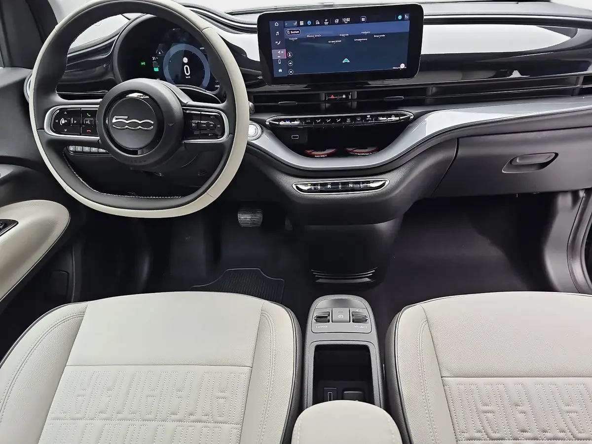 FIAT 500E ELEKTRO 42 KWH LA PRIMA