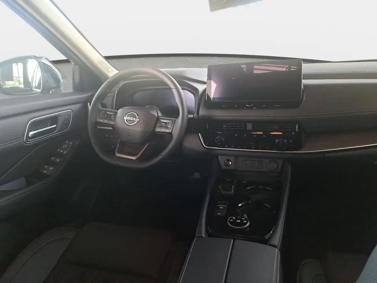 NISSAN X-TRAIL 1.5 VC-T E-4ORCE 4X4 AUTO. MJ26 TEKNA PREMIUM 7-SITZE