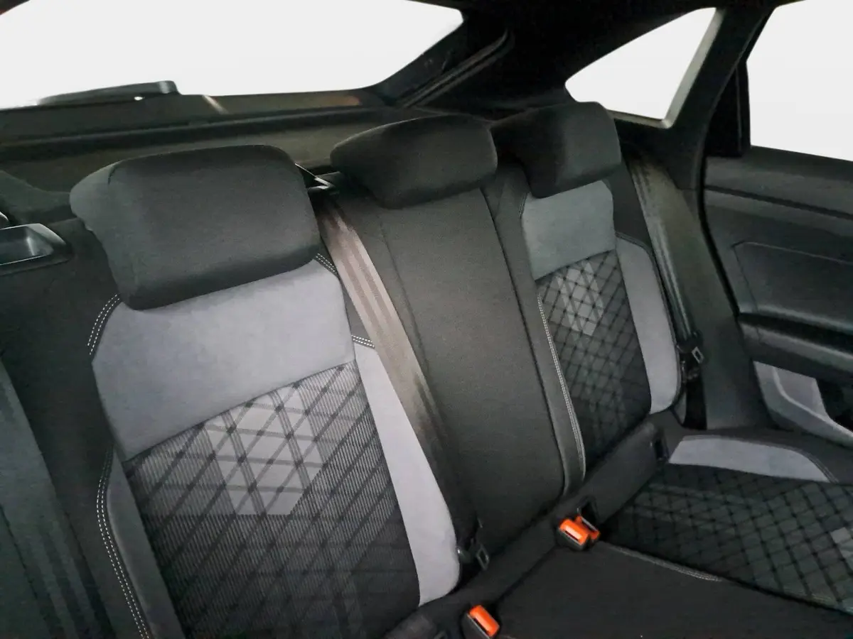 VW TAIGO 1.5 TSI DSG R-LINE NAVI LED ACC BLACK-STYLE WINTER