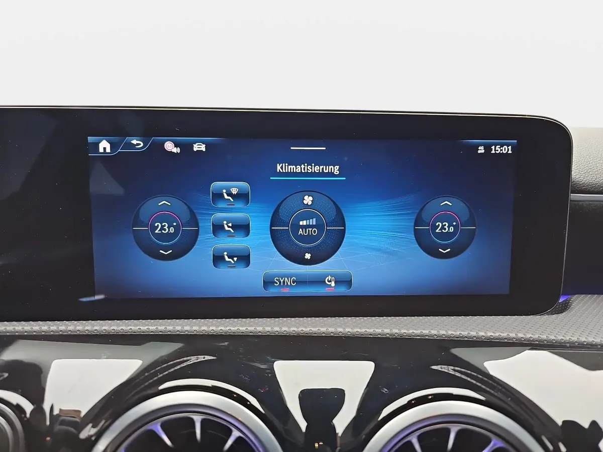 MERCEDES-BENZ A 180 DCT AMG LINE NAVI LED MBUX WINTER KAMERA LM18