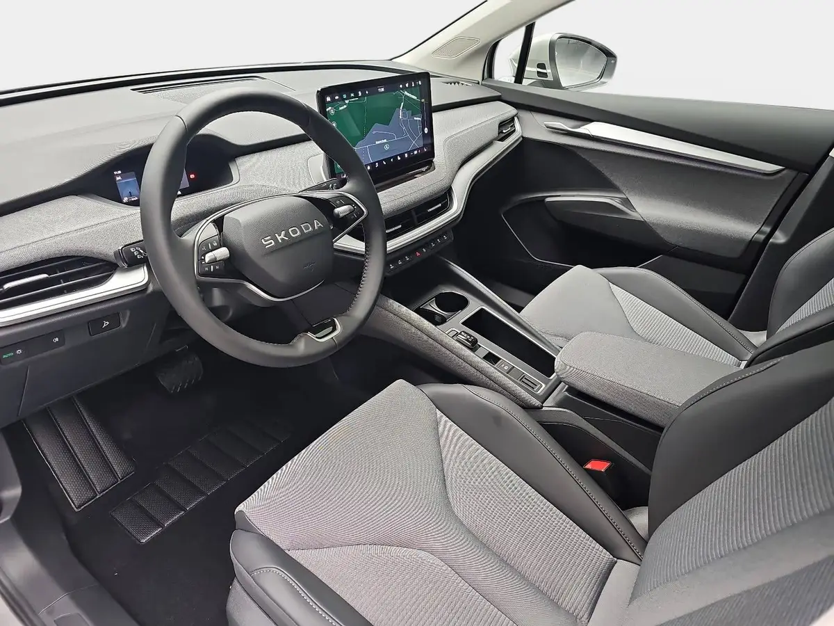 SKODA ENYAQ COUPE 85 SELECTION 82KWH AHK PANO