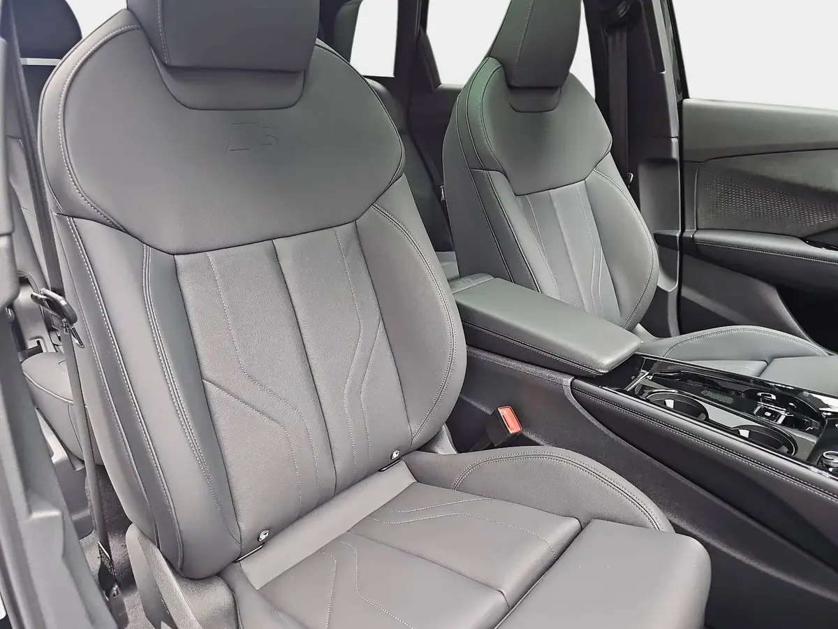 AUDI Q3 TDI S-TRONIC S-LINE NAVI LED-PLUS PANO