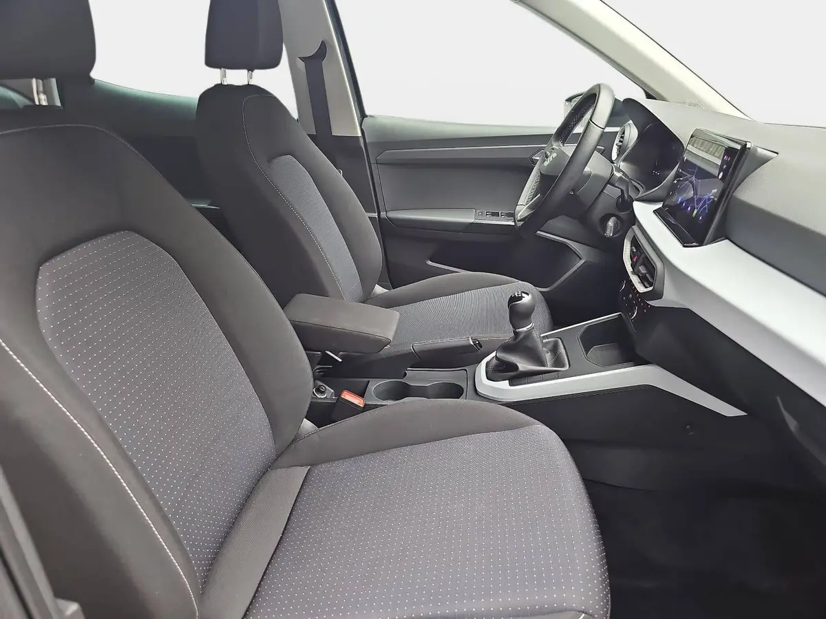 SEAT ARONA 1.0 TSI STYLE LED KLIMAAUTO PDC