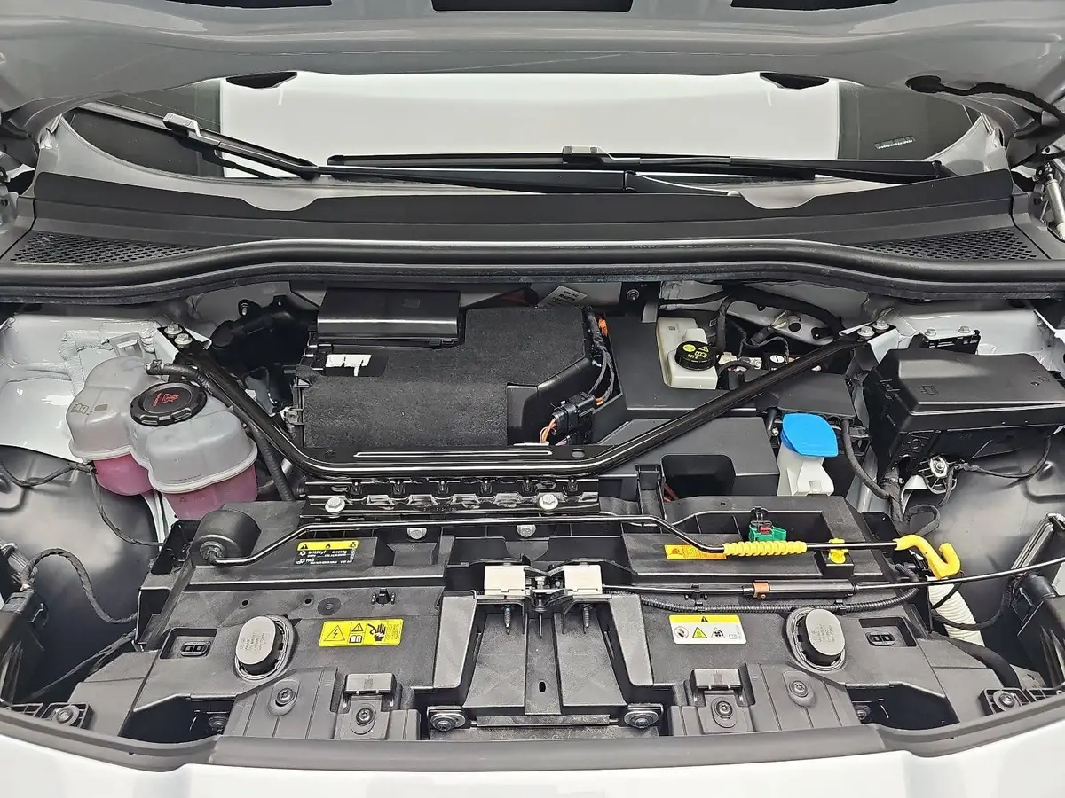 CUPRA TAVASCAN ENDURANCE (77 KWH) NAVI ACC