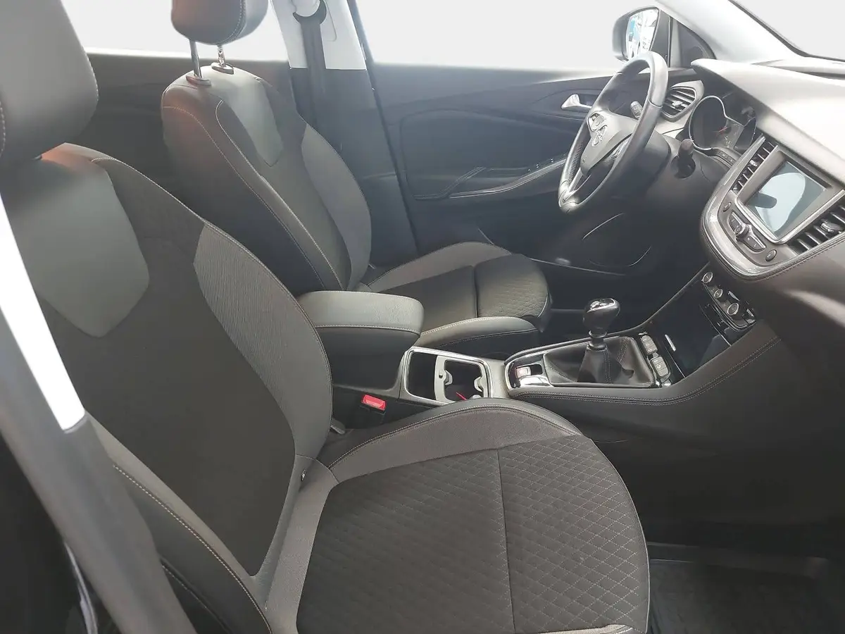 OPEL GRANDLAND (X) 1.2 TURBO INNOVATION LED WINTER PDC