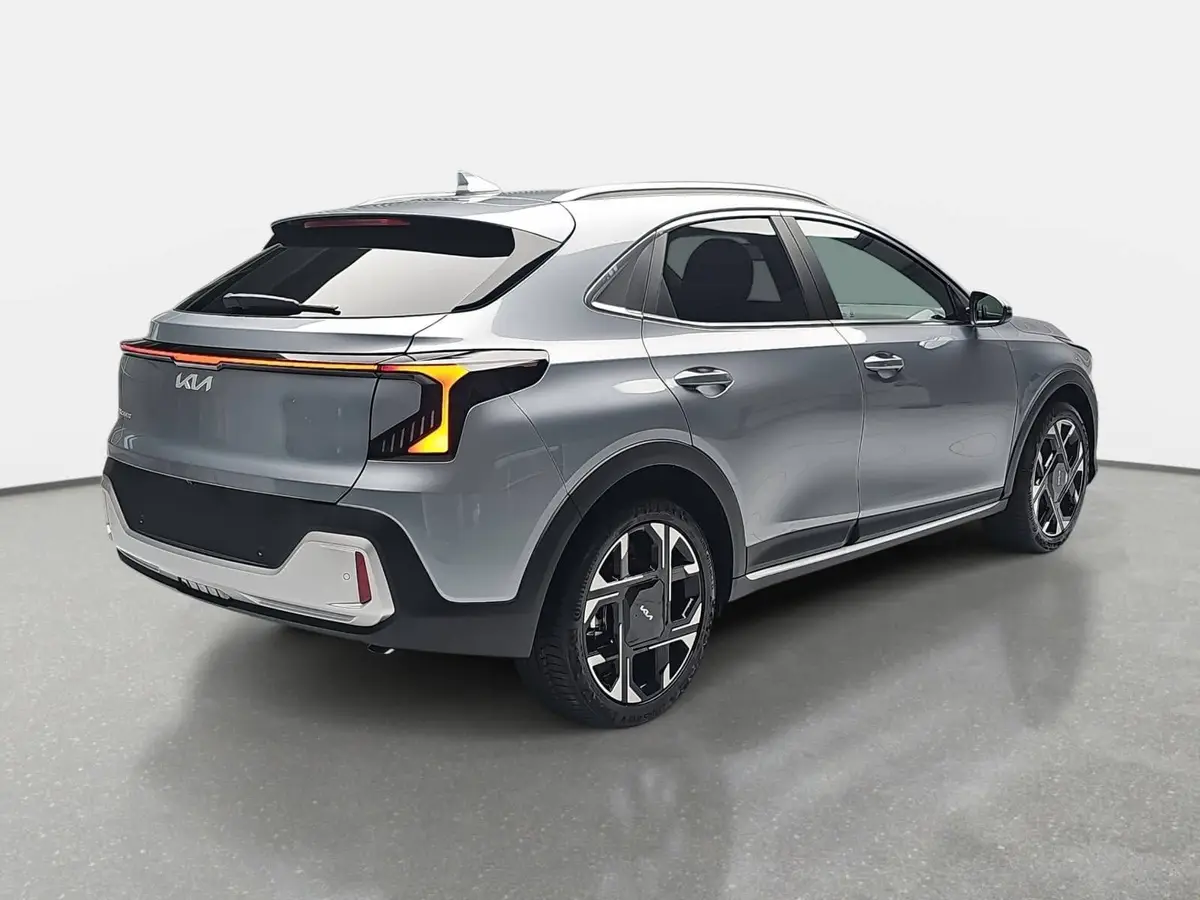 KIA XCEED 1.6 T-GDI 150 DCT SPIRIT MJ27 SOUND SITZ ADVANCED